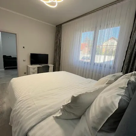 Glam Apart-hotel *