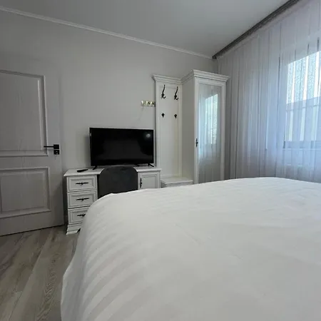 Glam Apart-hotel